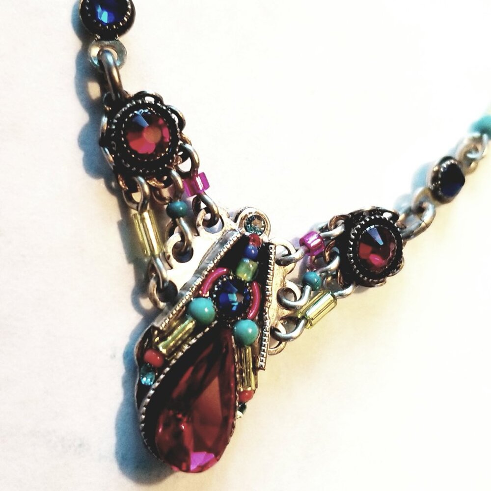 FIREFLY NECKLACE